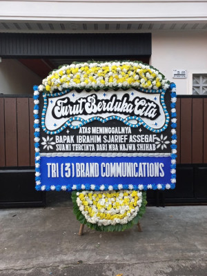 Papan Bunga Duka di Wara